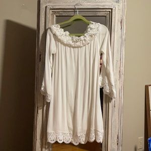 Stunning light weight piece!